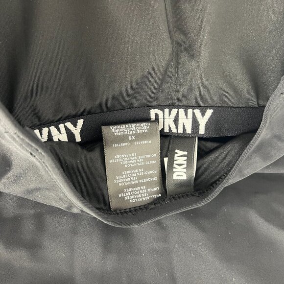 NWT DKNY Black One Piece Strap/Strapless Bandeau Maillot Swimsuit Sz XS - Picture 8 of 9